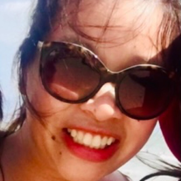 Meet your Posher, Brenda - Picture 1 of 1